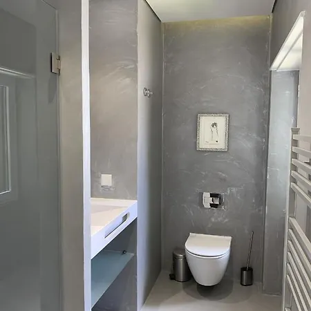 Downtown Premium 1 *