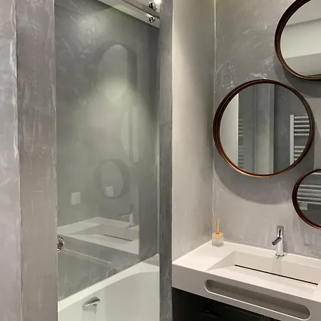 Downtown Premium 1 *