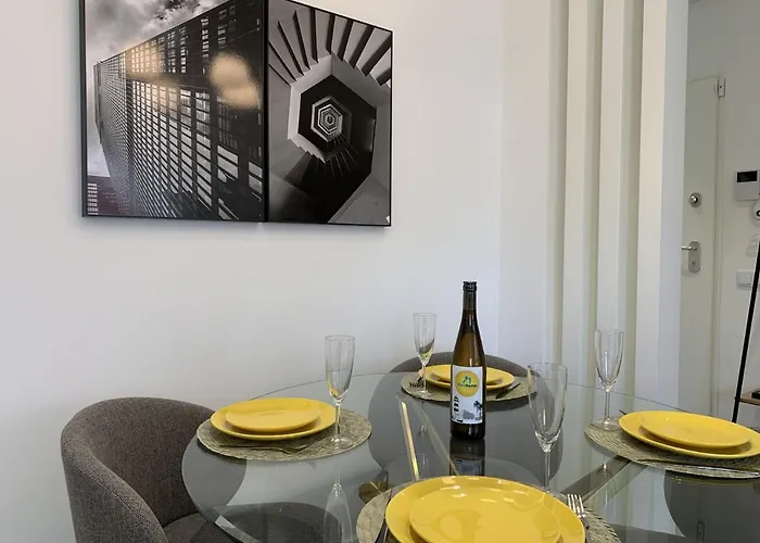 Апартаменты Flh Cascais Downtown Premium Apartment I *